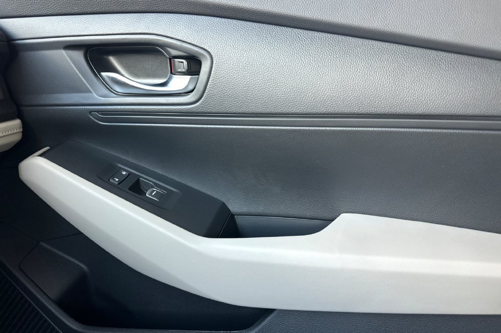 New 2026 Honda Accord LX image 18