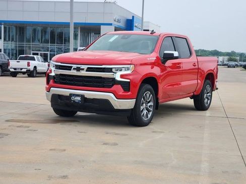 New 2026 Chevrolet Silverado 1500 LT w/ Convenience Package II RWD image 3