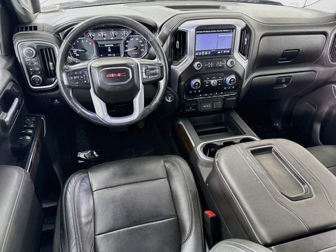 Used 2019 GMC Sierra 1500 SLT w/ SLT Convenience Package AWD/4WD image 14