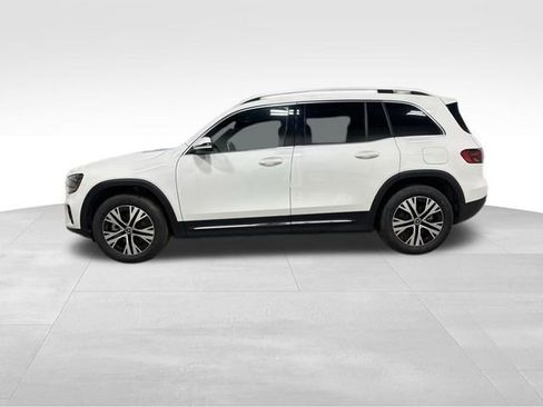 New 2026 Mercedes-Benz GLB 250 4MATIC image 8