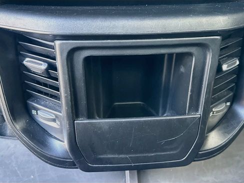 Used 2023 RAM 1500 Big Horn AWD/4WD image 29