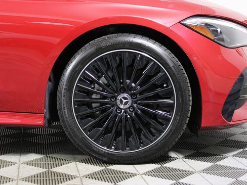 Certified 2024 Mercedes-Benz CLE 300 4MATIC Coupe image 32