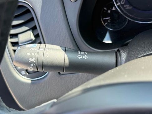Used 2016 INFINITI QX50 2WD w/ Premium Plus Package image 20