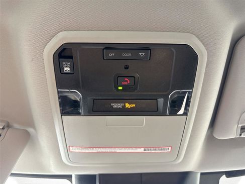 Used 2023 Toyota Tundra SR5 image 21