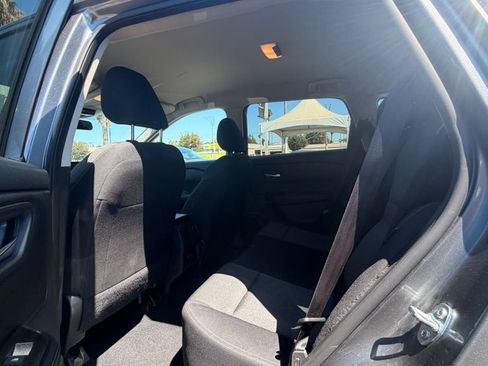 Used 2025 Nissan Rogue SV FWD image 6
