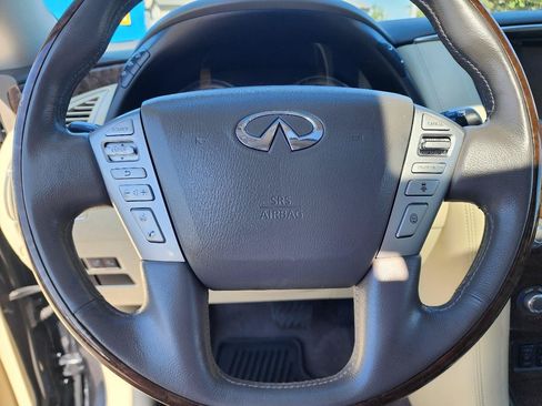 Used 2017 INFINITI QX80 4WD w/ Driver Assistance Package image 14