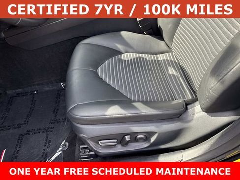 Used 2023 Toyota Camry SE w/ Convenience Package FWD image 15