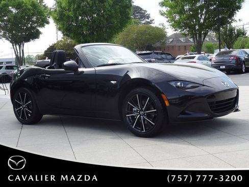 New 2026 MAZDA MX-5 Miata Grand Touring w/ Weather Package image 2