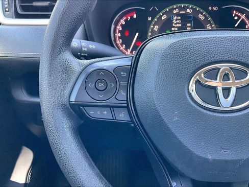 Used 2024 Toyota RAV4 XLE image 24