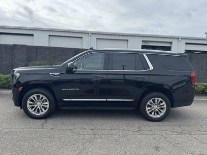 Used 2021 GMC Yukon SLT w/ SLT Premium Package