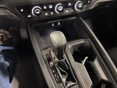 Used 2024 Honda Accord EX image 28