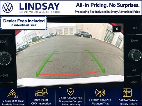 Used 2025 Volkswagen Jetta SE w/ Sunroof Package FWD image 16