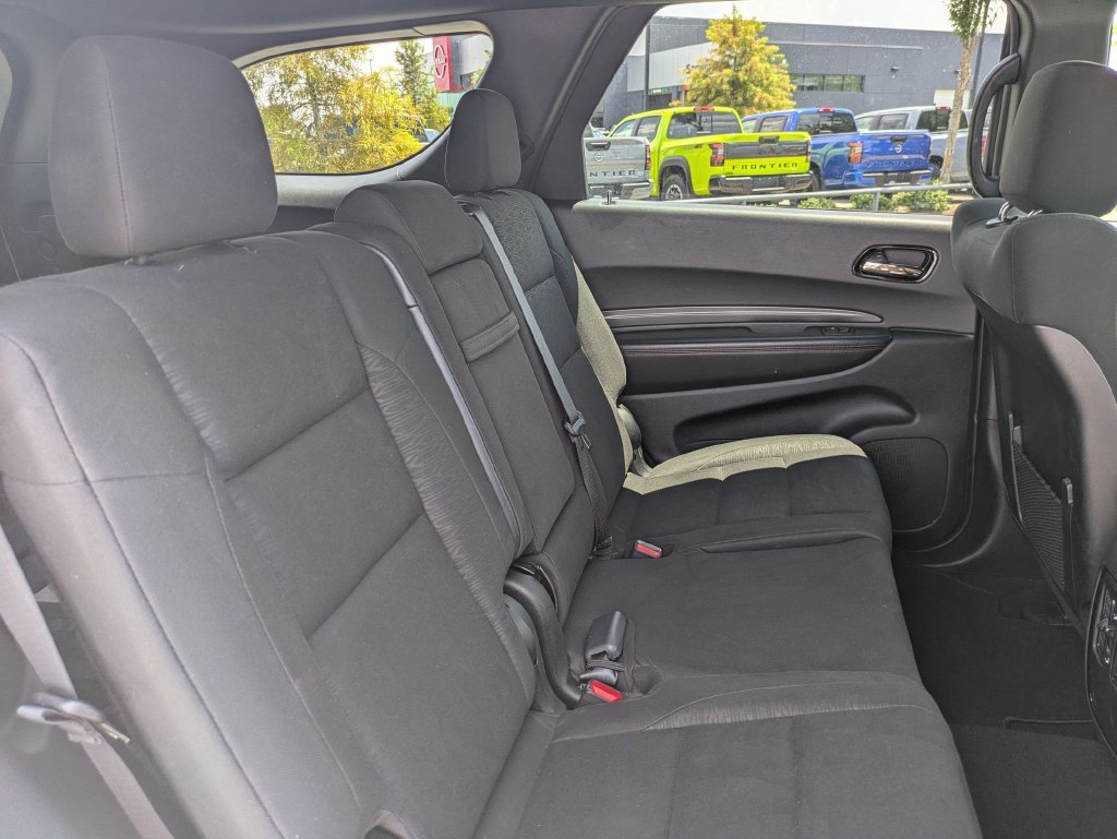 Used 2025 Dodge Durango GT RWD image 34