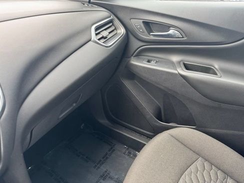 Used 2020 Chevrolet Equinox LT AWD/4WD image 25