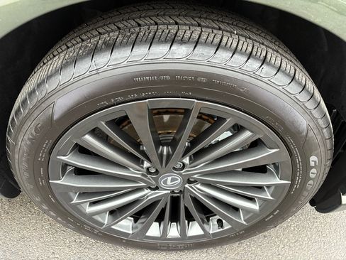 Used 2025 Lexus RX 350 AWD image 9