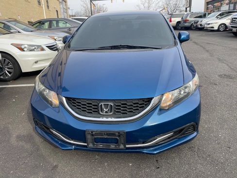 Used 2013 Honda Civic LX image 2