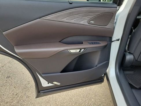 New 2026 Lexus RX 450h AWD image 14