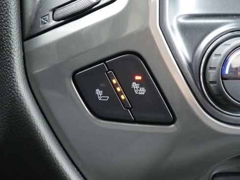 Used 2018 Chevrolet Silverado 1500 LT w/ All Star Edition AWD/4WD image 3