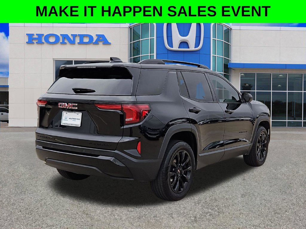 Used 2025 GMC Terrain Elevation w/ Black Edition AWD/4WD image 3