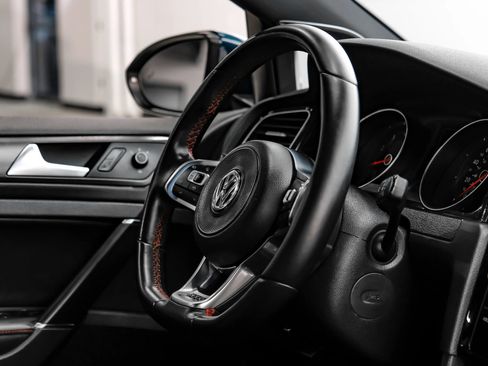 Used 2019 Volkswagen GTI S FWD image 16