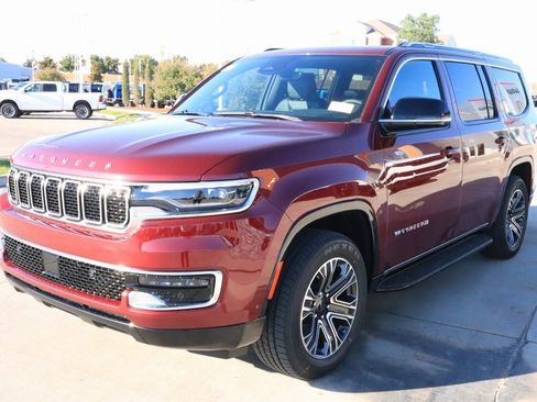 New 2025 Jeep Wagoneer Base w/ Premium Group I image 11