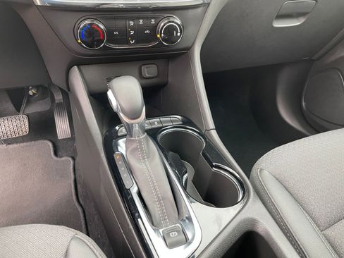 Used 2025 Buick Encore GX Preferred image 40