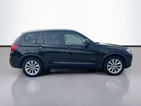Used 2017 BMW X3 xDrive28i AWD/4WD image 2