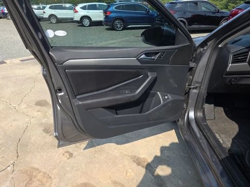 Used 2019 Volkswagen Jetta S FWD image 31