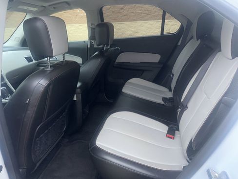 Used 2016 Chevrolet Equinox LTZ w/ Enhanced Convenience Package AWD/4WD image 9