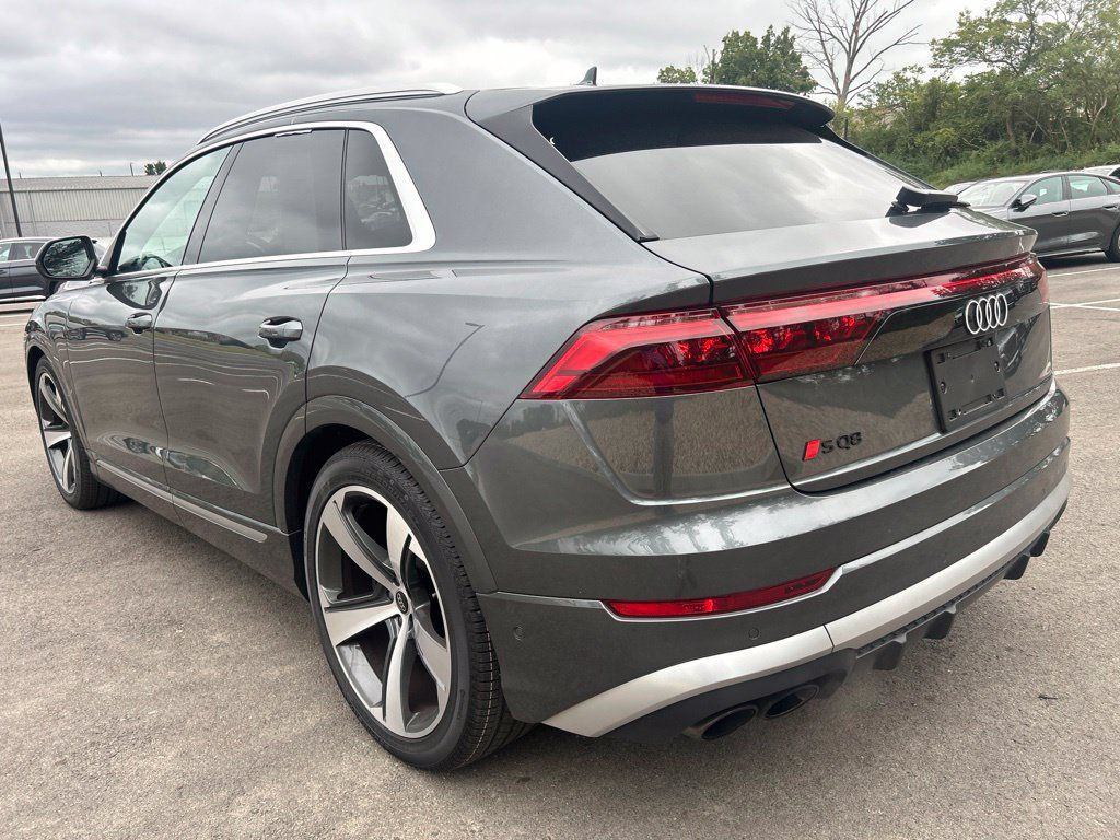 Certified 2024 Audi SQ8 Prestige AWD/4WD image 16