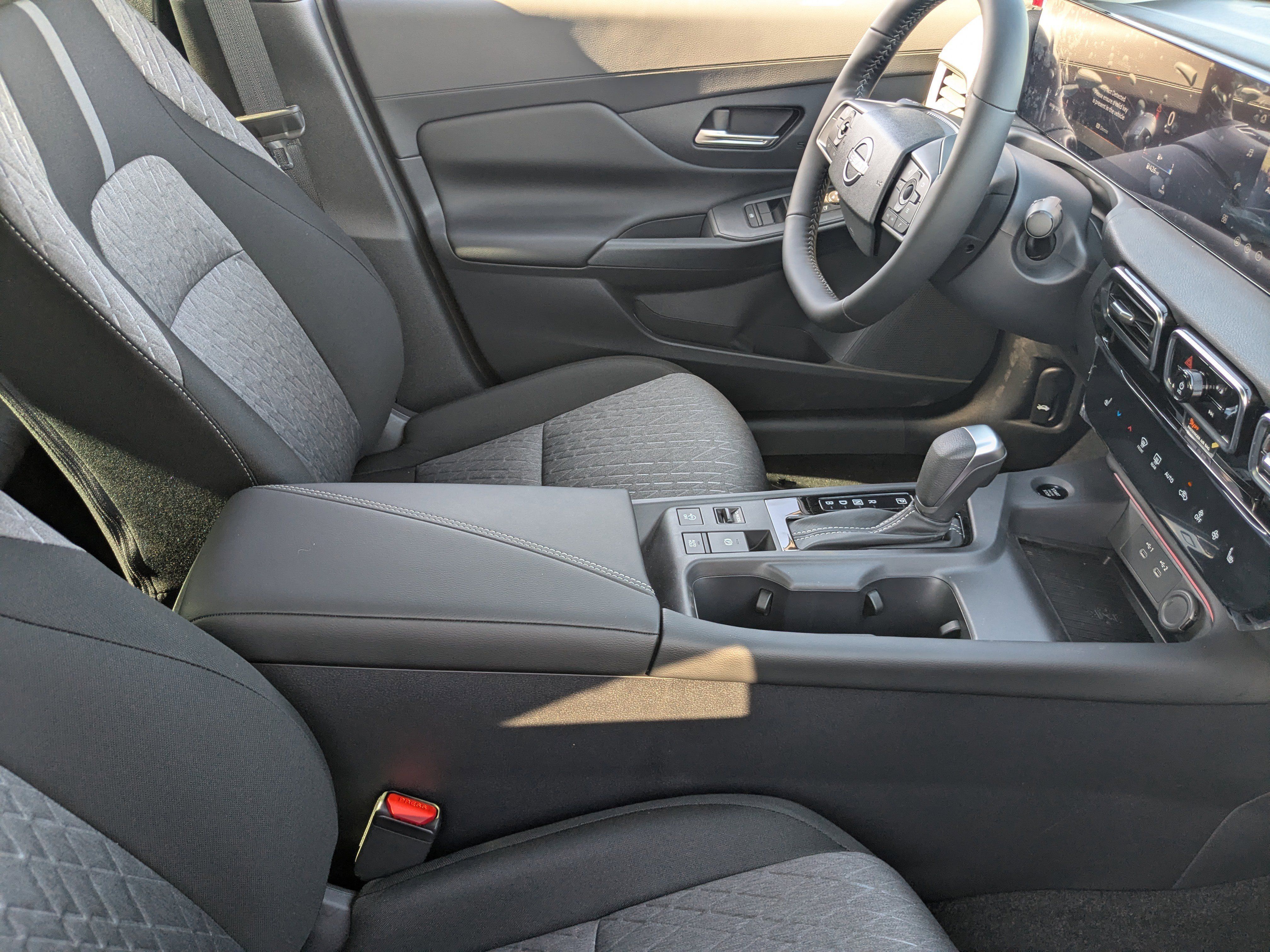 New 2026 Nissan Sentra SV w/ SV Convenience Package FWD image 27
