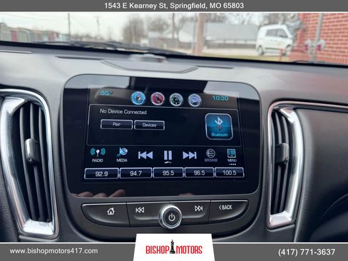 Used 2016 Chevrolet Malibu Premier w/ Driver Confidence Package image 37