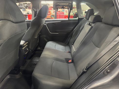 Used 2025 Toyota RAV4 LE FWD image 17