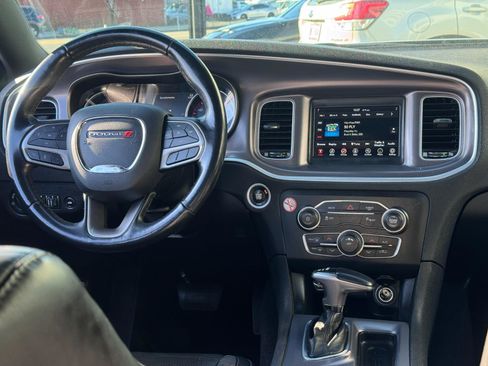 Used 2021 Dodge Charger SXT w/ Leather Interior Group image 26