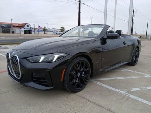 New 2025 BMW 430i Convertible w/ M Sport Package image 28