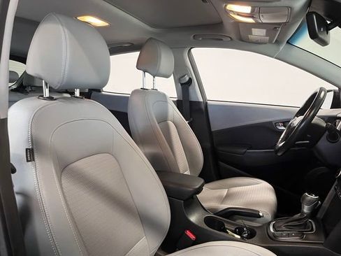 Used 2019 Hyundai Kona Limited FWD image 10