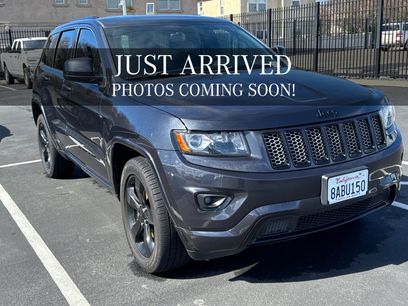 Used 2015 Jeep Grand Cherokee Altitude