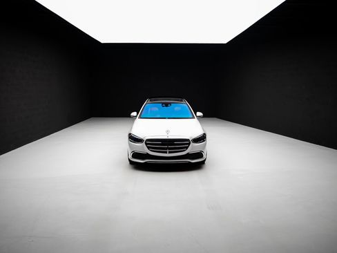 Used 2023 Mercedes-Benz S 580 4MATIC Sedan w/ 3D Technology Package image 83