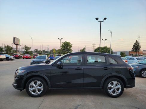 Used 2023 Honda HR-V LX image 5