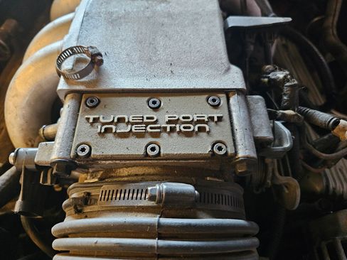 Used 1989 Chevrolet Camaro IROC-Z image 19