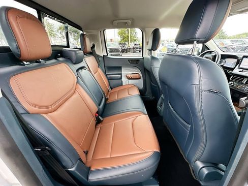 Used 2023 Ford Maverick Lariat w/ Equipment Group 500A Standard image 25