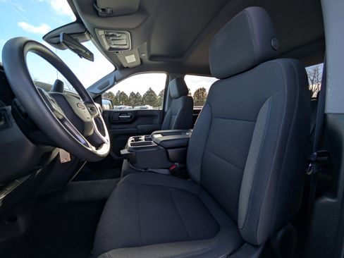 Certified 2022 Chevrolet Silverado 1500 Custom w/ Safety Confidence Package image 25