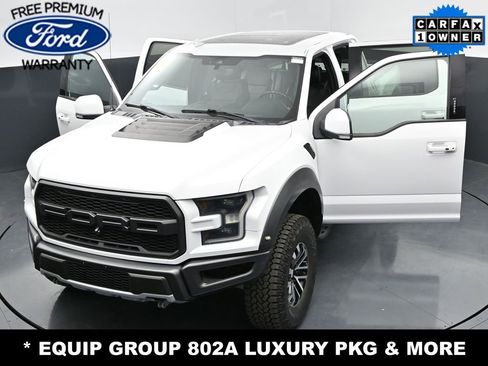 Used 2019 Ford F150 Raptor w/ Equipment Group 802A Luxury AWD/4WD image 38