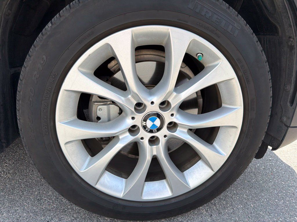 Used 2018 BMW X5 sDrive35i RWD image 5