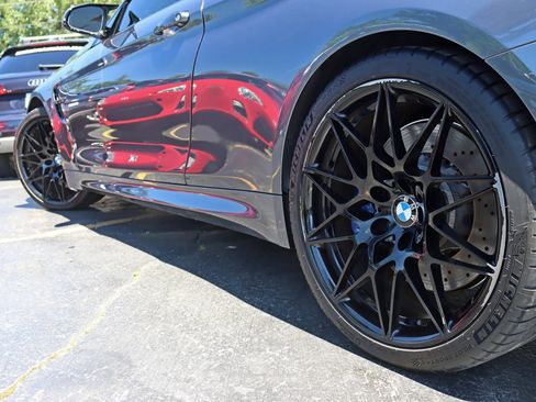 Used 2018 BMW M4 Coupe RWD image 15
