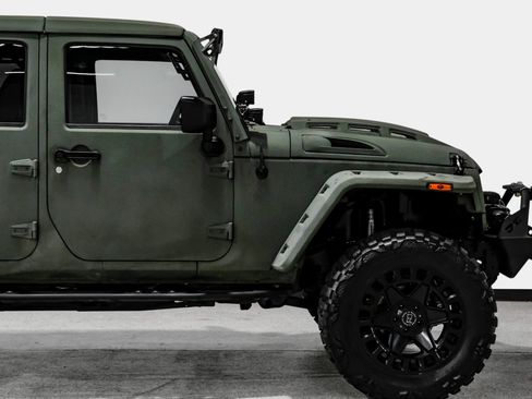 Used 2017 Jeep Wrangler Unlimited Sport w/ Quick Order Package 24S AWD/4WD image 15