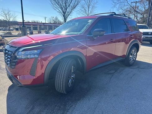 New 2026 Nissan Pathfinder SV AWD/4WD image 3