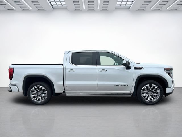 Used 2024 GMC Sierra 1500 Denali AWD/4WD image 39