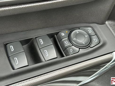 Used 2022 GMC Sierra 2500 AT4 w/ AT4 Premium Plus Package image 13