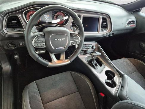 Used 2023 Dodge Challenger SRT Hellcat RWD image 10